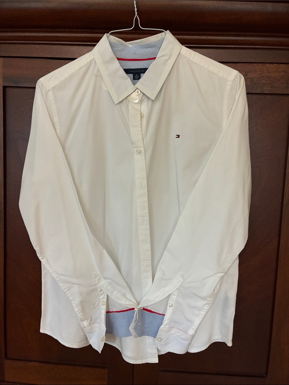Tommy Hilfiger White Long-Sleeve Button-Up Blouse with Signature Flag